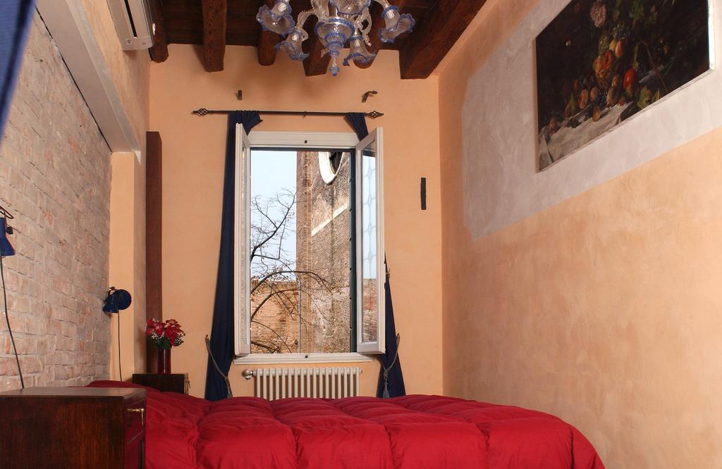 Ca Tornielli Apartment Venice Room photo